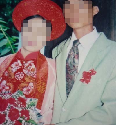 Ôm ấp bồ trên giường ngủ vợ chồng, còn dọa ném vợ xuống giếng